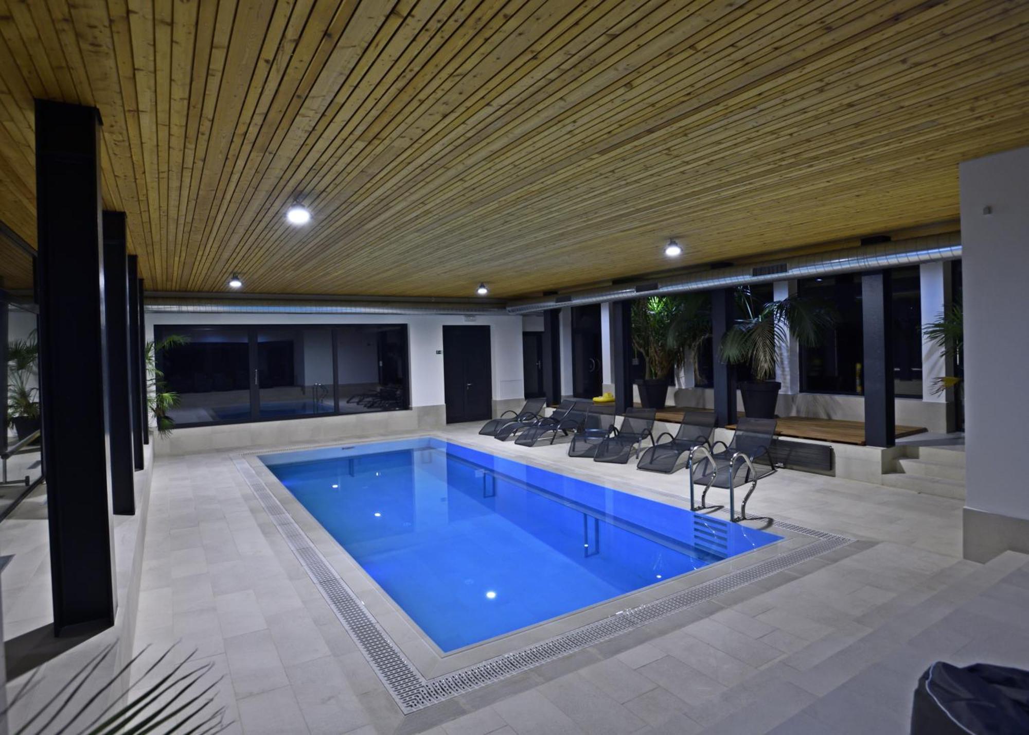 Sporthotel Barborka Hluboká nad Vltavou Εξωτερικό φωτογραφία
